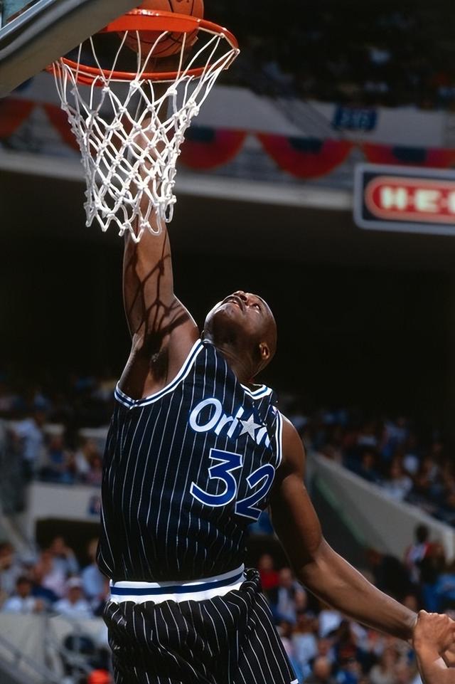 前场篮板率 前场篮板率