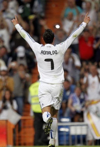 纵深跑动与 纵深跑动与